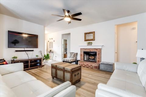 1025 McKavett Drive, Fort Worth, TX 76140 — photo 2