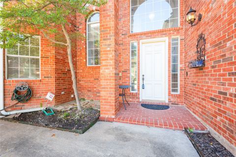 909 Hills Creek Drive, McKinney, TX 75072 — photo 3