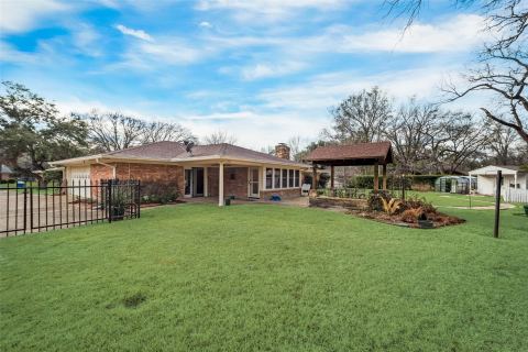 1821 Dartmouth Lane, Corsicana, TX 75110 — photo 3