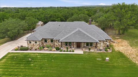 321 Arborview Drive, Weatherford