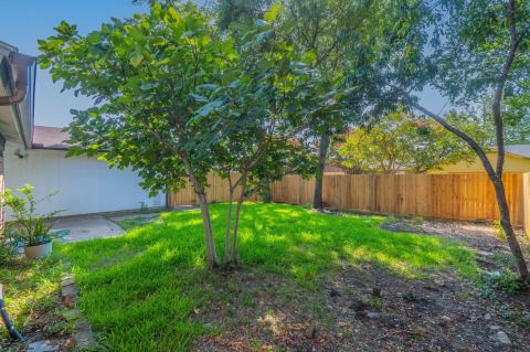 1514 Hindsdale Drive, Richardson, TX 75081 — photo 2
