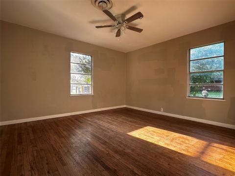 400 E Liberty Street, Pilot Point, TX 76258 — photo 3