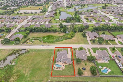 1424 Bassett Hound Drive, Fort Worth, TX 76052 — photo 3