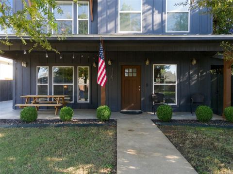 1302 Bagby Avenue, Waco, TX 76706 — photo 2