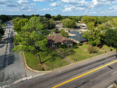 1839 W Taylor Street, Sherman, TX 75092 — photo 2