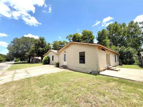2501 S 27th Street, Waco, TX 76706 — photo 2