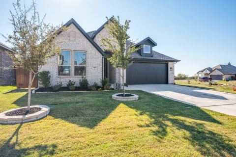 1029 River Oaks Drive, Godley, TX 76044 — photo 2