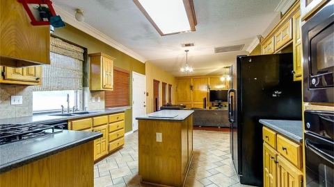 5013 Bellerive Court, Garland, TX 75044 — photo 3