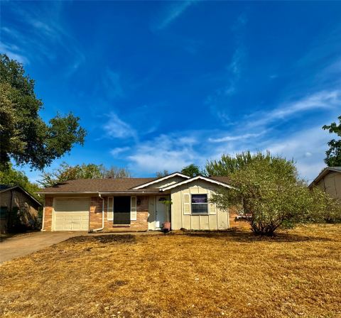 1104 Crane Drive, Euless