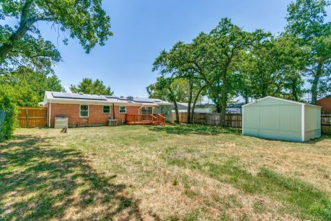 748 Oak Drive, Hurst, TX 76053 — photo 3