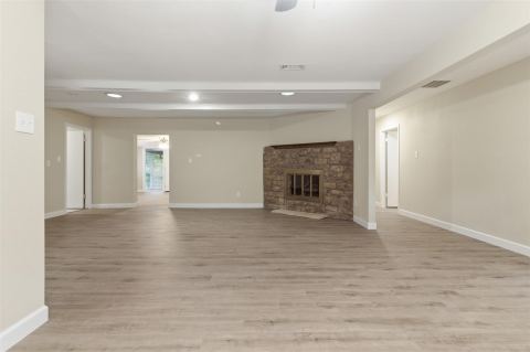 2703 Oak Cliff Lane, Arlington, TX 76012 — photo 3