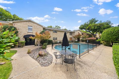 7714 Royal Lane 110, Dallas, TX 75230 — photo 2