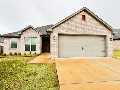 2915 Tulip Drive, Sherman
