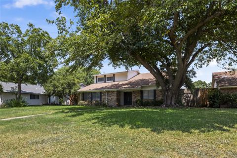 3837 Shadycreek Drive, Garland, TX 75042 — photo 3