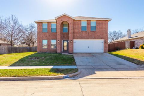 922 White Dove Drive, Arlington