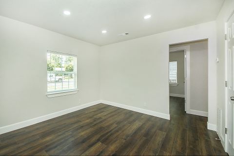 2502 Helmet Street, Irving, TX 75060 — photo 2