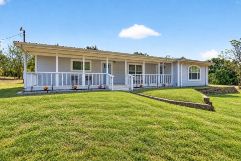 795 Meadow Road, Springtown