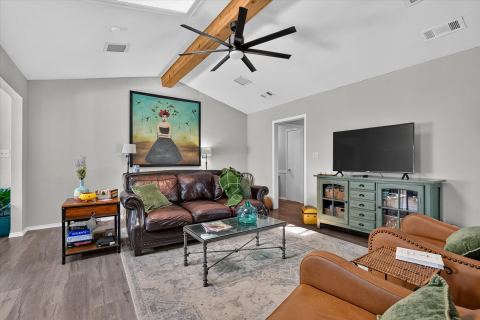 1502 Meadow Glen Street, Richardson