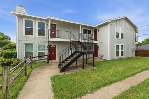 401 N 7th Street C, Midlothian, TX 76065 — photo 2