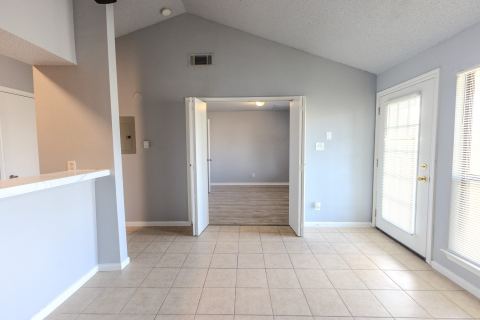6108 Abrams Road 128, Dallas, TX 75231 — photo 2