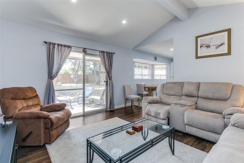 1311 Johns Drive, Euless, TX 76039 — photo 3