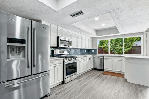 6203 Rainier Road, Plano