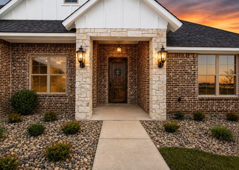 336 El Pescado Court, Godley, TX 76044 — photo 3