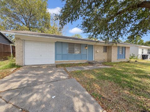 2418 Fulton Drive, Mesquite, TX 75150 — photo 3