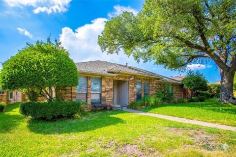 338 Marriott Lane, Garland, TX 75040 — photo 2