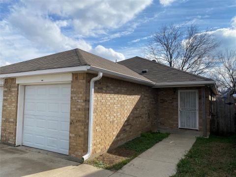 1816 Bessie Street, Fort Worth, TX 76104 — photo 3
