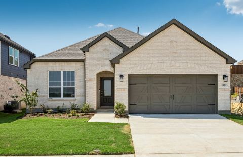 1424 Holmes Street, Celina