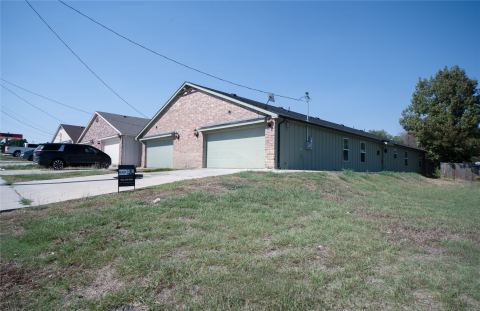 2308-2310 Dalworth Street, Grand Prairie