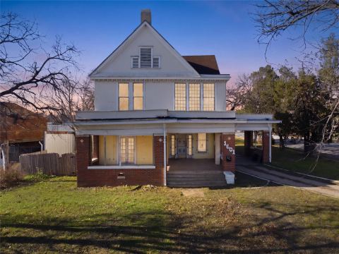 1601 Columbus Avenue, Waco