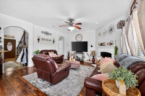 8824 Whirlwind Trail, Aubrey, TX 76227 — photo 2