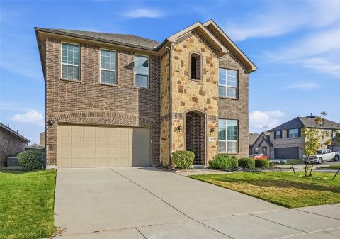 1933 Steppe Trail Drive, Aubrey, TX 76227 — photo 2