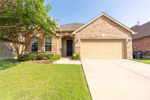 612 Calliopsis Street, Little Elm