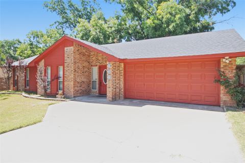 808 Hilltop Drive, Weatherford, TX 76086 — photo 3