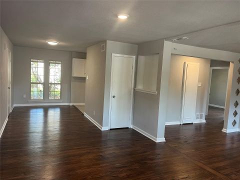 1021 Western Boulevard, Arlington, TX 76013 — photo 3