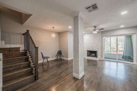 5757 Martel Avenue B08, Dallas, TX 75206 — photo 2