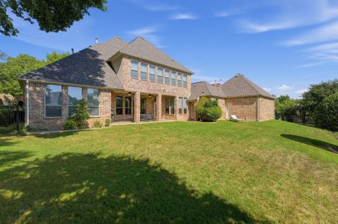 210 Black Walnut Drive, Garland, TX 75044 — photo 3