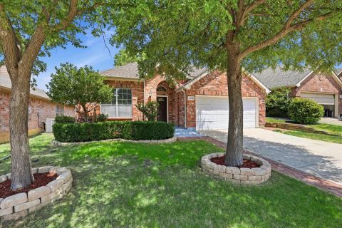 2725 Waterdance Drive, Little Elm, TX 75068 — photo 2