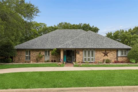 2430 Turtle Creek Drive, Sherman