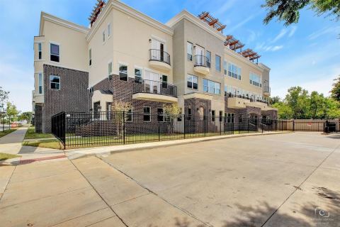 1211 Beaconsfield Lane 611, Arlington, TX 76011 — photo 3