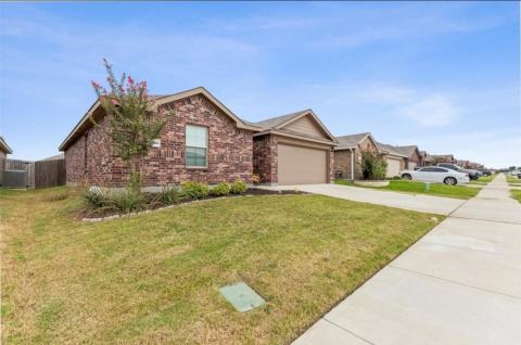 10345 Fort Belknap Trail, Crowley, TX 76036 — photo 2