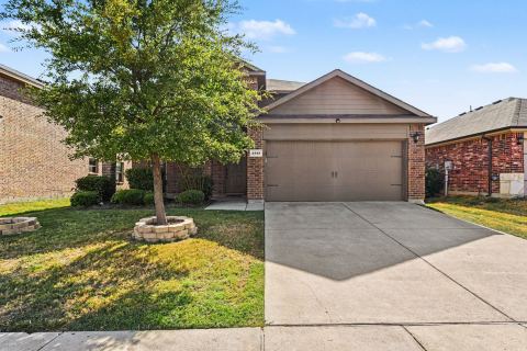 2315 Julia Lane, Forney, TX 75126 — photo 2