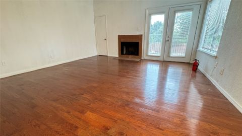 9811 Walnut Street F207, Dallas, TX 75243 — photo 2