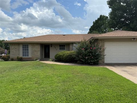 5912 Pleasant Hill Drive, Arlington