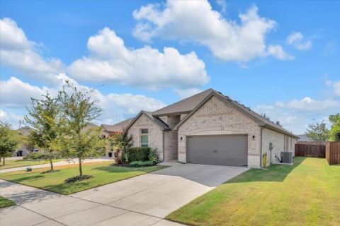 1017 Fairhaven Drive, Midlothian, TX 76065 — photo 2