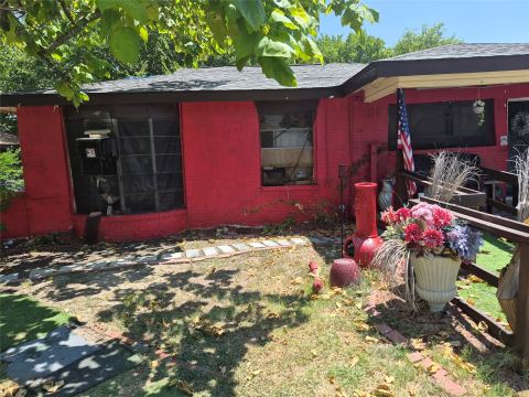 703 Mount Olive Street, Terrell, TX 75160 — photo 2