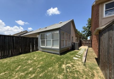 1338 Overlook Drive, Lewisville, TX 75067 — photo 2